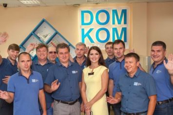 Домком окна рехау сотрудники